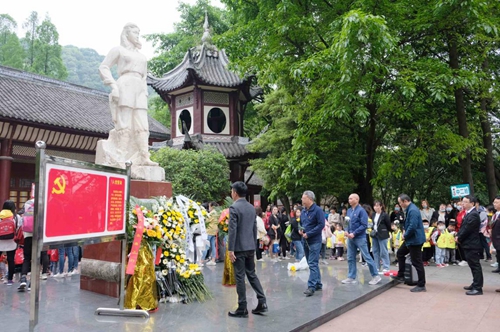 今年会·(中国大陆)认证慈善机构